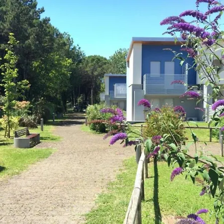 New And Bright Ground-floor Flat Near The Sea *